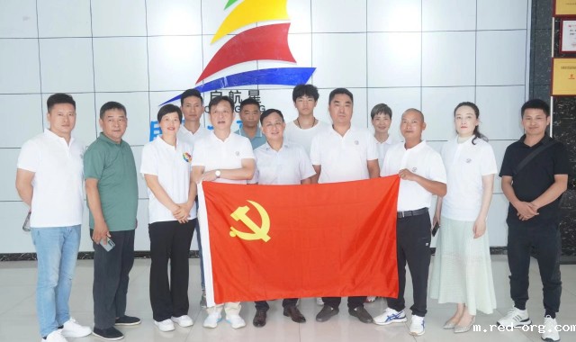 易联创业互助协会公益行活动关注自闭症患儿